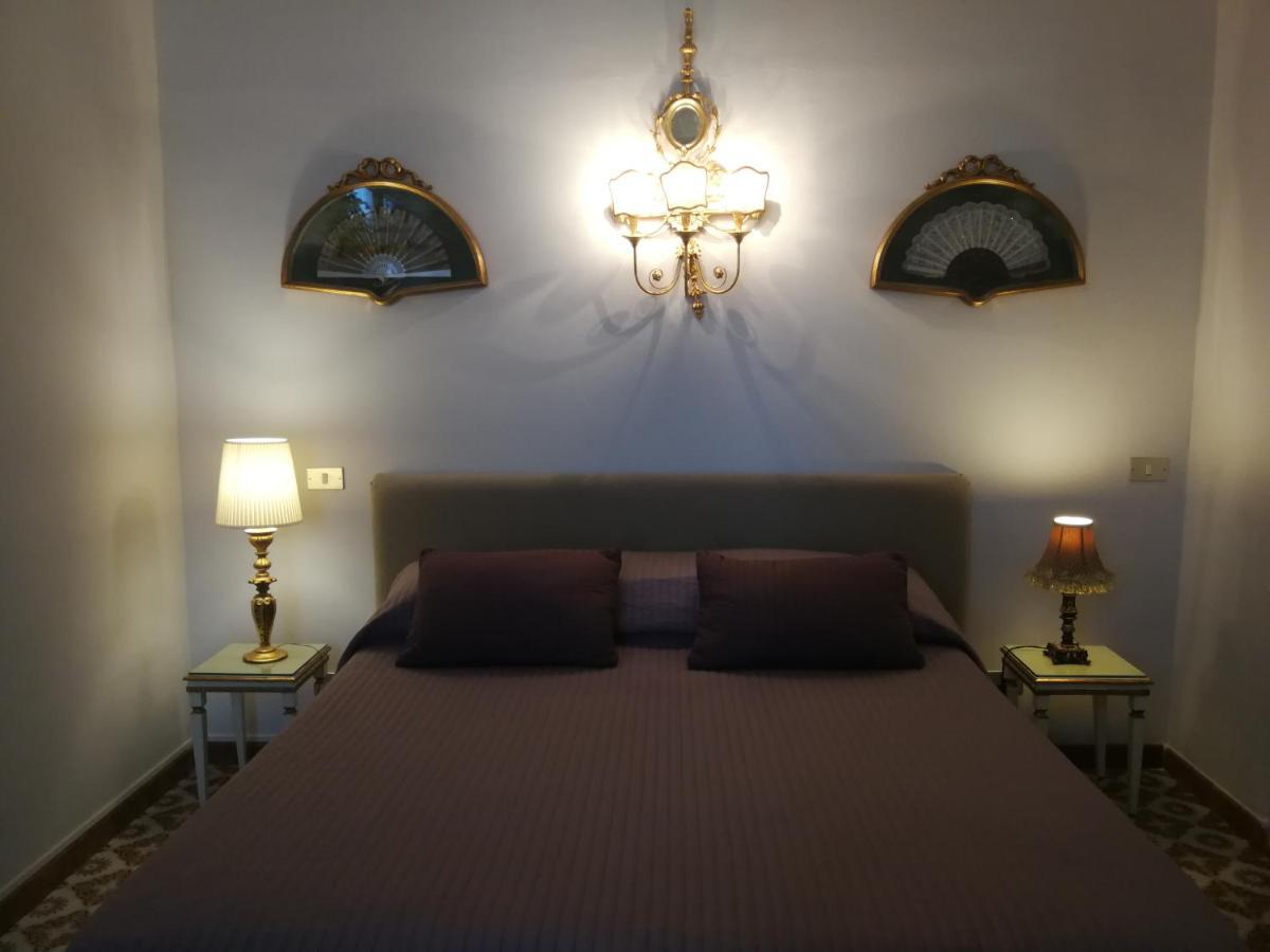 Villa Chiarenza Maison D'Hotes Giardini Naxos Exterior foto