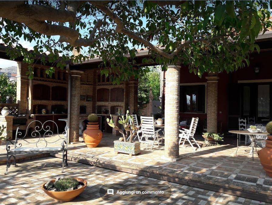 Villa Chiarenza Maison D'Hotes Giardini Naxos Exterior foto
